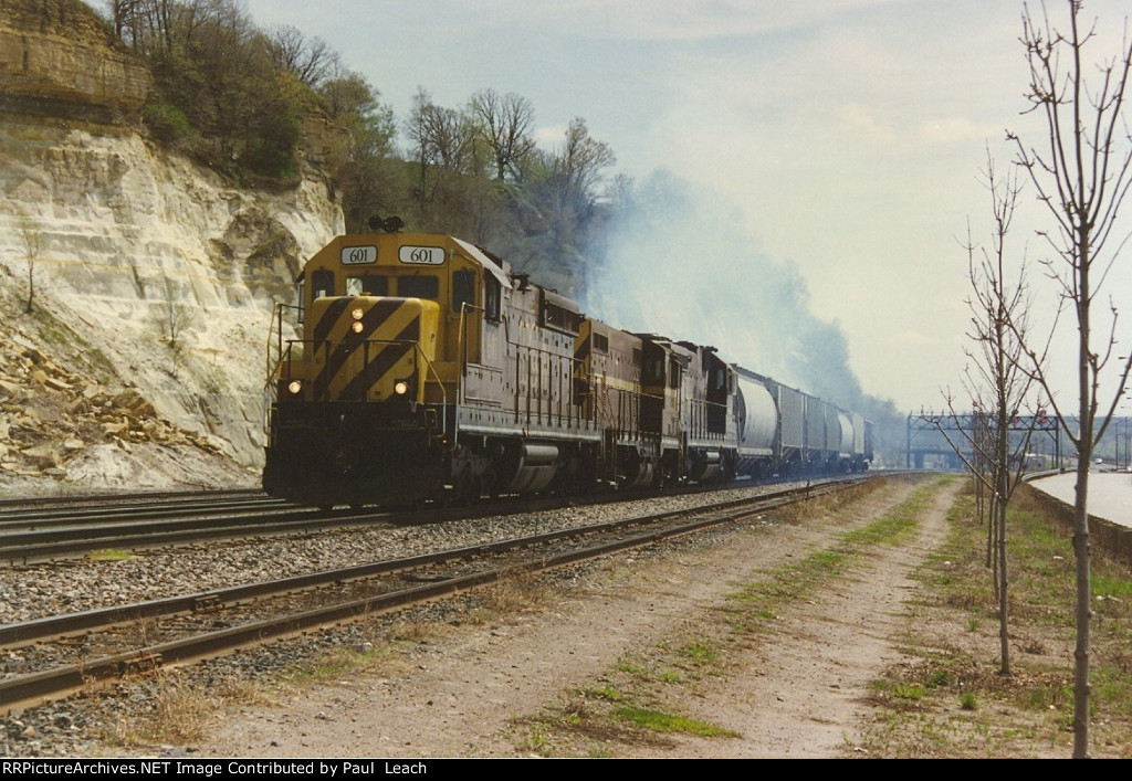 Short Turn rolls west